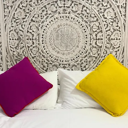 Small & Cozy Near Piazza Navona Appartement *